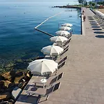 Dependences - San Simon Izola