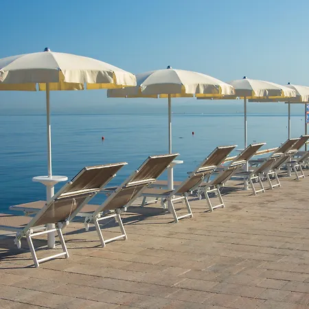 Hotel Dependences - San Simon