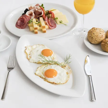 Hotel Dependences - San Simon