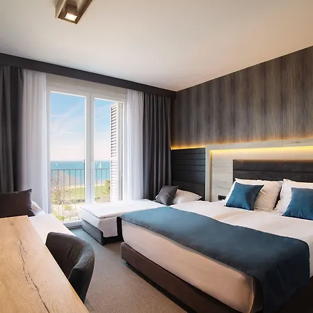 Hotel Dependences - San Simon