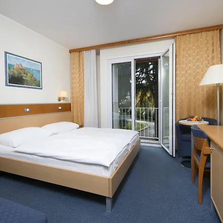 Dependences - San Simon