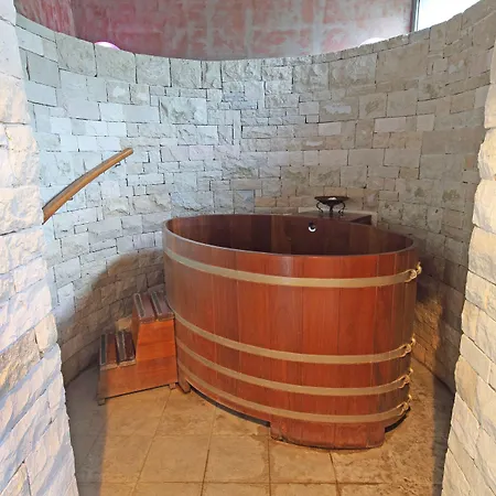 Hotel Dependences - San Simon 3*