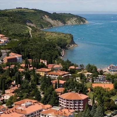 Dependences - San Simon Otel Izola