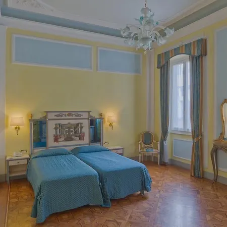 Dependences - San Simon Hotel 3*