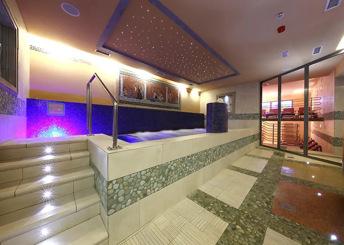 Dependences - San Simon Otel