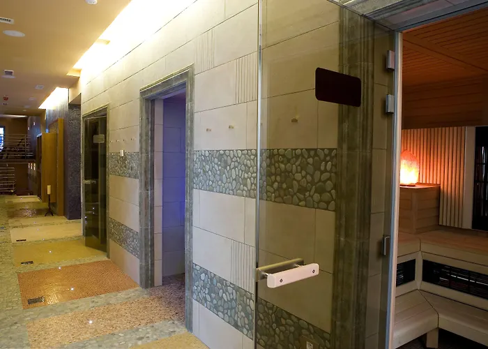 Dependences - San Simon 3* Izola