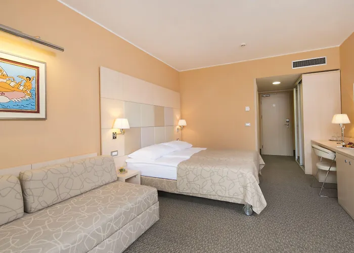 Hotel Dependences - San Simon