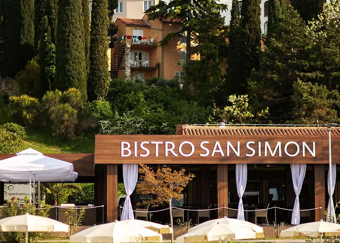 Hotel Dependences - San Simon