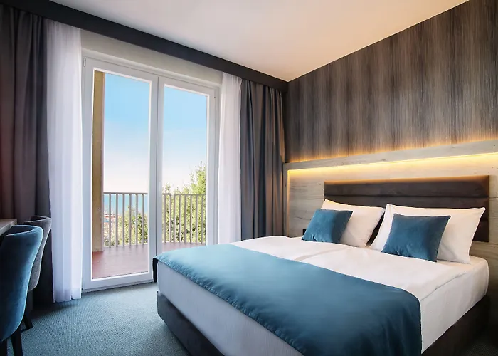 Dependences - San Simon Otel 3*